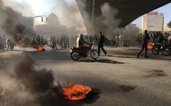 خبر قطعی‌شدن حکم اعدام ۸ نفر از معترضان ایران تکذیب شد