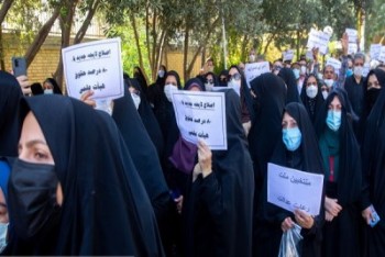 هیچ معلمی بابت امور صنفی در بازداشت نیست