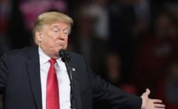 بایدن در حال تعظیم به مسکو، پکن و تهران است