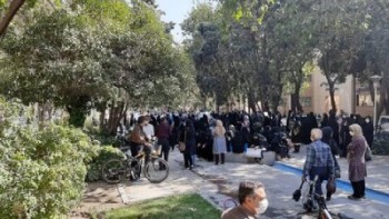 اعتصاب دو روزه معلمان ایران آغاز شد