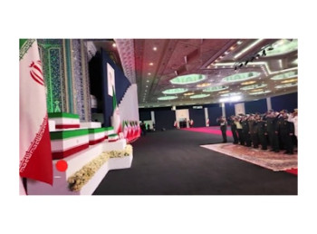 وداع فرماندهان ارشد نیروهای مسلح با فرمانده شهید وداع فرماندهان ارشد نیروهای مسلح با فرمانده شهید