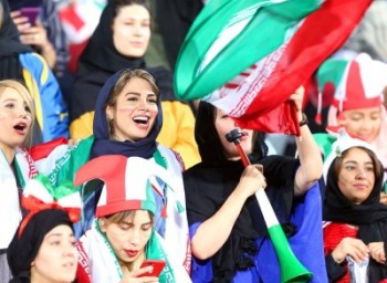 طرح ورود بانوان ایران به ورزشگاه ها به مجلس ارائه شد