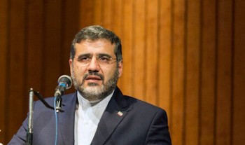 خودکفایی در تولید کاغذ یکی از نمادهای هویتی کشور است