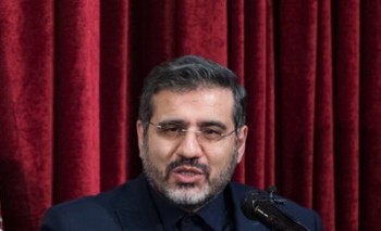 هنرمندان از مجوزها تخطی نکنند