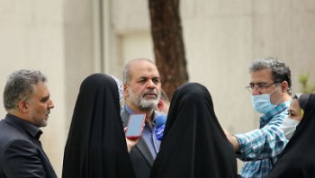 افسردگی جامعه ایران حرف بی ربطی است افسردگی جامعه ایران حرف بی ربطی است