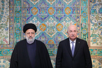 ایران و الجزایر مصمم به توسعه روابط هستند
