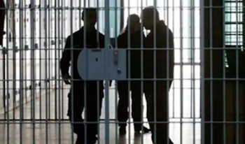 ۱۵ زندانی ایرانی در امارات آزاد شدند