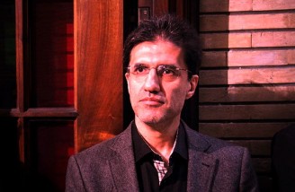 فرزند کروبی: روحانی نیروهای امنیتی را از خانه خارج کند