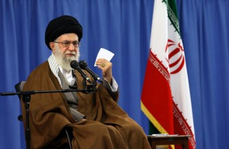 رهبر انقلاب: یک مثلث در اعتراضات دی ماه ایران فعال بود