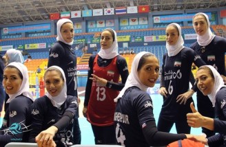 پیروزی بانوان والیبالیست ایران در رقابت های انتخابی قهرمانی جهان 