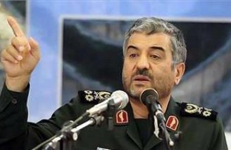 فرمانده سپاه: زدودن فقر مثل نشانه گرفتن تل‌آویو است