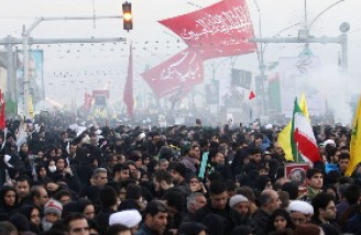 تعدادی از تشییع‌کنندگان پیکر سردار سلیمانی در کرمان جان باختند