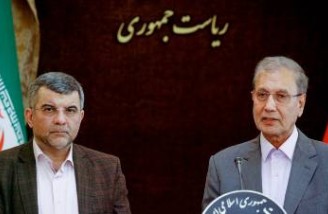 معاون کل وزیر بهداشت ایران به کرونا مبتلا شد