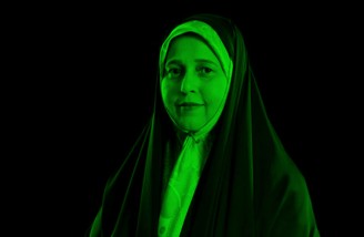 نهادهای نظامی ایران به پادگان ها برگردند تا اقتصاد و فرهنگ سامان بگیرد