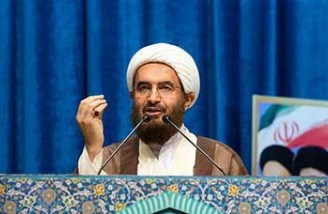 خطیب جمعه تهران برای مردم آمریکا اظهار تاسف کرد