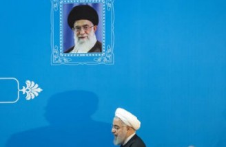 حسن روحانی می گوید روزهای سختی پیش روی ایران است