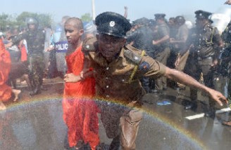 چندین انفجار در سریلانکا بیش از ۲۰۷ کشته و صدها زخمی برجای گذاشت
