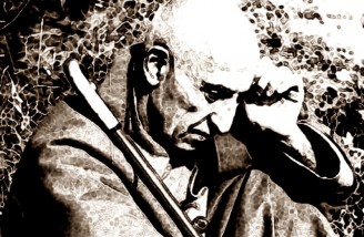 نام دکتر مصدق بر تابلوی خیابان نفت تهران نوشته می شود