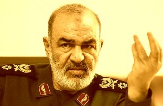 فرمانده سپاه: مکلف به احیای عظمت اسلام و آزاد کردن مسلمانان هستیم