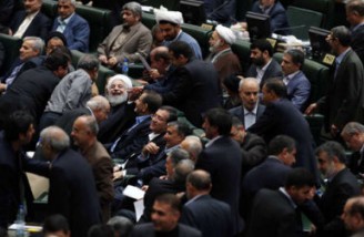 طرح رفراندوم در مجلس ایران تدوین شد