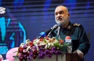 کار ما با دشمنان تمام نشده است