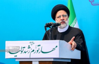 عقب‌ماندگی‌ها باید جهادی جبران شود