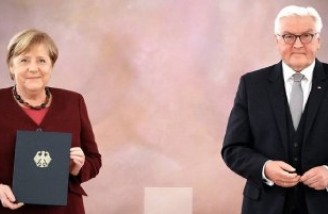 رئیس جمهور آلمان استعفای «آنگلا مرکل» و کابینه او را پذیرفت