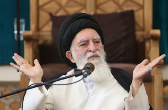 ما باید در فقه خود بازنگری کنیم