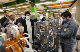 توسعه اقتصاد دانش‌بنیان جزء اولویت‌های ایران است
