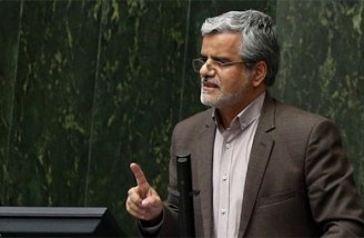 محمود صادقی: اصلاح‌طلبان از قطار نظام پیاده نخواهند شد