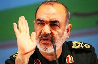 فرمانده سپاه: دست‌ها و خاک کف پای مردم عراق را می‌بوسیم