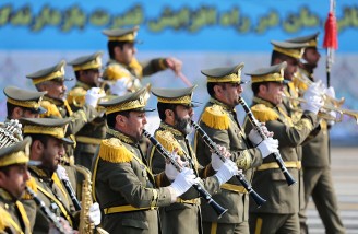 رژه روز ارتش در حضور حسن روحانی