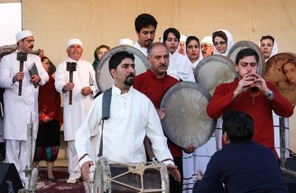 برگزاری جشن سده در روستای چم شهر تفت| یزد