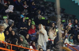 حضور دوباره بانوان در ورزشگاه آزادی