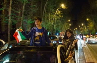 شادی مردم ایران پس از توافق هسته ای