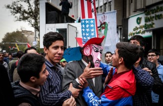 راهپیمایی ۱۳ آبان در تهران