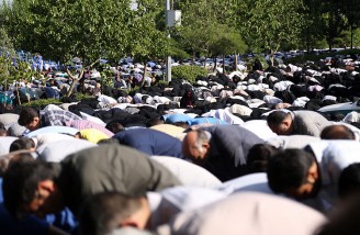نماز عید سعید فطر در مصلی امام خمینی(ره)