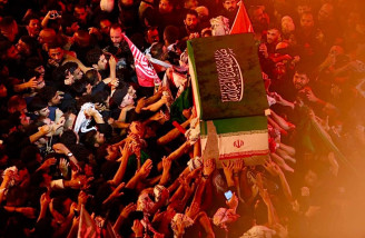 مراسم وداع با رهبر شهید