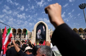 مراسم وداع با رهبر شهید