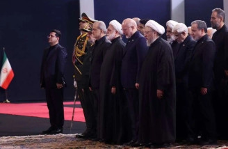 مراسم وداع با رهبر شهید