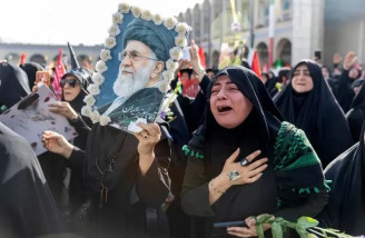مراسم وداع با رهبر شهید