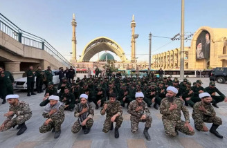مراسم وداع با رهبر شهید