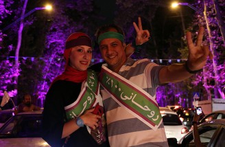 جشن هواداران روحانی در نقاط مختلف ایران