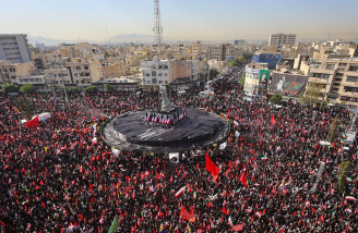 مراسم وداع با رهبر شهید