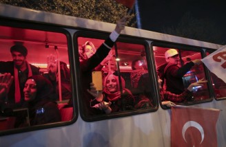 شادمانی هواداران تغییر قانون اساسی ترکیه