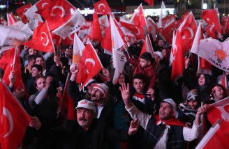 شادمانی هواداران تغییر قانون اساسی ترکیه