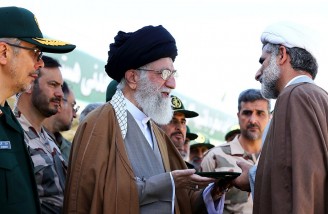 رهبر انقلاب در دانشگاه امام حسین (ع) 