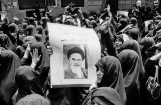 یک سوگواری تاریخی 