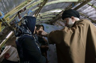 بازدید ِ سرزده رهبر انقلاب از مناطق زلزله زده کرمانشاه