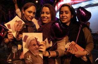 جشن هواداران روحانی در نقاط مختلف ایران
